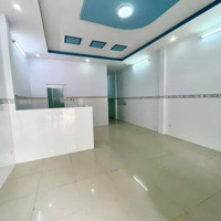 Cho Thuê Nhà Khu Dân Cư Hiệp Thành 3, Thủ Dầu Một, Bình Dương, Đường Nhựa Lớn Nhà Gồm 2 Phòng Ngủ