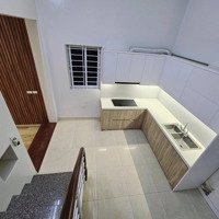 Bán Gấp. 54M2 ,4 Tầng - Tại Trần Cung. Đầy Đủ Nội Thất Sang Trọng , Trước Nhà Ngõ Rộng. Giá Êm