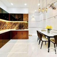Bán Gấp Nhà Bàu Cát, Tân Bình. Giá Bán 3Tỷ250.Diện Tích45M2 - 3 Phòng Ngủ. Gần Chợ Bà Hoa. Tặng Nội Thất
