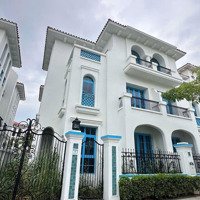 Bán Cắt Lỗ Sâu Biệt Thự Sun Ferria Bãi Cháy, Chỉ 100M Ra Tới Bãi Biển