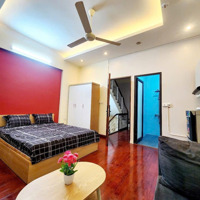 Cho Thuê Căn Studio Ở Âu Cơ, Tây Hồ. Sàn Gỗ, Nội Thất Như Hình