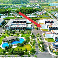 Nhà Thô Gói 8 Đối Diện Hồ Bơi, Mặt Tiền Đường Bồn Hoa Rộng 27Met Chỉ 5,65 Tỷ/ Liên Hệ: 0931800111
