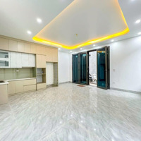 Cổ Nhuế - Bắc Từ Liêm - 6 Tỷ - Ô Tô Đỗ Cổng - Nhà Mới 5 Tầng 35M2