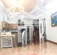 Bán Nhà Mặt Phố Ngô Xuân Quảng, Gần Ngã 4 Ql 5A, 5Tầng Ô Chờ Thang Máy, 23.5 Tỷ, Đang Cho Thuê 40 Triệu