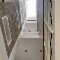 Chính Chủ Cho Thuê Nhà Mặt Tiền Võ Văn Kiệt, Trệt 4 Lầu, 900 M2 Sàn . 80 Triệu/Tháng Thương Lượng