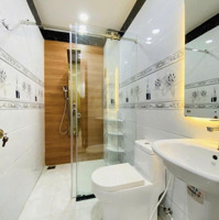 Nhà Đẹp Mặt Tiền Nguyễn Chí Thanh Cần Bán Nhanh Giá Yêu Thương