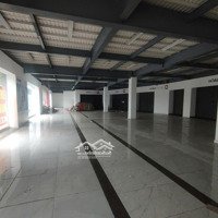 Cho Thuê Tòa Nhà Mặt Phố Cầu Diễn, Btl.diện Tích1000M, 3 Tầng,Mặt Tiền50M Thông Sàn, Vị Trí Tốt. Giá 550 Triệu