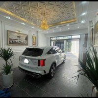 Thua Lỗ Bán Gấp Nhà Nguyễn Văn Hưởng,Thảo Điền, Q2-Giá:5,6Tỷ/100,8M2 (5,6X18M).Kc 3Lầu 5 Phòng Ngủhđt 30 Triệu