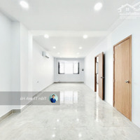 Cho Thuê Văn Phòng 35M2, Sàn Trống, Thang Máy Máy Lạnh, Vị Trí Đẹp, Giá Chỉ 6. 5 Triệu - Vạn Phúc City