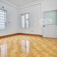 An Cư Tại Trung Tâm Không Còn Lo Lắng!
Tại Miếu Hai Xã - Lê Chân - Diện Tích 42M X 4 Tầng,