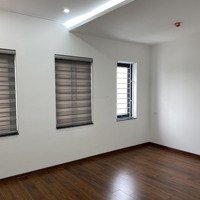 Bán Biệt Thự Louis City Hoàng Mai 5 Tầng Có Thang Máy 39 Tỷ