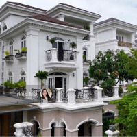 Giảm 10 Tỷ Bán Gấp Biệt Thựmặt Tiềnđường Số 6, P Tân Phú Quận 7,Diện Tích369M2, Kc 5 Tầng