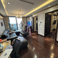Tôi Chính Chủ Cần Bán Căn Hộ Chung Cư Hc
Golden 319 Hồng Tiến,88M2 3 Ngủ, Căn Góc Quan Tâm Liên Hệ.