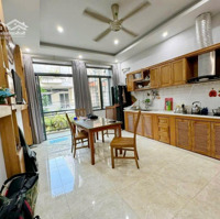 Nguyễn Kiệm,P9,Phú Nhuận- 48M2 Giá Bán 4 Tỷ 350/ Kế Siêu Thị Coopmart, Có Hợp Đồng Thuê 16 Triệu/ Tháng