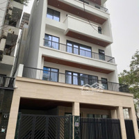 Cho Thuê Căn Bt4Diện Tích170M2X5T Nhà Đang Ở Ngõ 214 Nguyễn Xiển 55 Triệu/T Liên Hệ: 0988833358