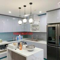 Bán Căn Hộ 3PN + 3WC full nội thất, 280m2, view đẹp tại Ciputra, Phú Thượng, Tây Hồ, Hà Nội