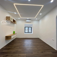 Hiếm! Bán Tập Thể Vĩnh Hồ - Thái Thịnh, Đống Đa, Nhà Đẹp Ở Luôn - Lô Góc 3 Mặt Thoáng, 3 Ngủ, 2 Wc