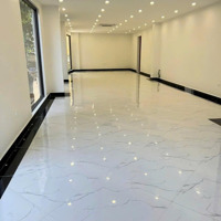 Cho Thuê Nhà Mặt Phố Võ Văn Dũng, Giá Cực Chất 60 Triệu, 150M2 X 3 Tầng + Hầm. Mặt Tiền 6M