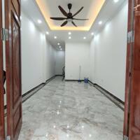 Bán Nhà Riêng Phố Lê Hồng Phong 5 Tầng Có Thang Máy Nhà Đẹp Về Ở Luôn