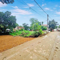 Chính Chủ Cần Bán 180M2 Mặt Tiền 12M Vị Trí Đắc Địa Tại Thôn 2 Phú Cát Quốc Oai Hà Nội