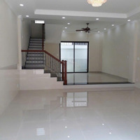 Cần Cho Thuê Nhà 111F Hoa Lan P. 2 Q. Phú Nhuận Ngay Phố Ẩm Thực Phan Xích Long