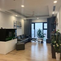 0987.063,288 Gia Đình Bán Căn 73M 2 Ngủ 2 Wc 4.X Tỷ Tai Five Star Gaden Số 2 Kim Giang- Thanh Xuân
