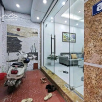 Bán Nhà Ngõ 18 Định Công Thượng, Thanh Xuân 35M2, 5 Tầng, Nhà Mới, Ô Tô Đỗ Cổng, Giá Bán 6.4 Tỷ