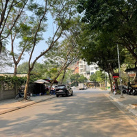 Biệt Thự Khô Đô Thị Yên Hoà, Ngõ 20 Trần Kim Xuyến 300M2, Vị Trí Ngã 3, Ở Kinh Doanh, Giá 300 Triệu/M2