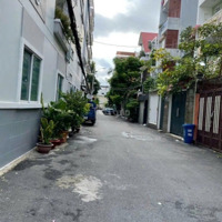 Bán Nhà Đẹp Tại Trường Sa, 23 Tỷ, 107M2, 4 Phòng Ngủ 4 Vệ Sinh Mặt Tiền 5.5M, Pháp Lý Đầy Đủ