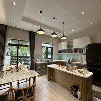 Bán Biệt Thự Midori Park, 8,9 Tỷ Gía Siêu Hời, Pháp Lý Đầy Đủ Tại Trung Tâm Tp Mới Bình Dương