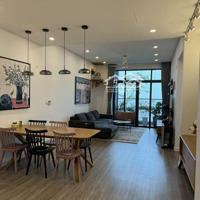 Chính Chủ Tôi Bán Gấp Ch 3 Phòng Ngủ93M Đồ Cơ Bản Tại Rose Town 79 Ngọc Hồi Chỉ 5,7 Tỷ . Liên Hệ: 0702266628