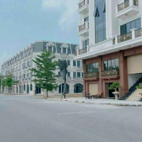 Bán Shophouse, Căn Góc, Mặt Đường 24M, Lai Xá, Hoài Đức