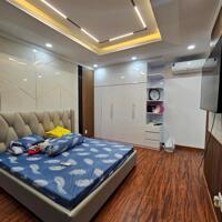 Biệt thự đẳng cấp, hẻm 8m đường Trịnh Đình Trọng, 156m2, 5 lầu, có thang máy nhỉnh 22 tỷ