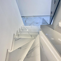 Bán Nhà Mới Hẽm Xe Tải Đậu Trước Cửa Diện Tích 20M2 , ( Giá Bán 4,1Ty )