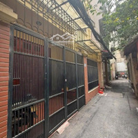 Hot - Bán Nhà Khâm Thiên - Đống Đa - Lô Góc - Kinh Doanh - 30M2 - 3 Tầng - 4Mmặt Tiền- Giá Bán 3 Tỷ Hơn