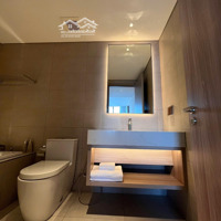 Chính Chủ Bán Căn Hộ 2 Phòng Ngủ75M2 View Biển Toà Chung Cư Cao Cấp Alacarte Mặt Biển Maarina Hùng Thắng.