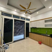 Bán Gấp Nr Phạm Ngọc Thạch, 22M2, 3 Phòng Ngủ Ngaytrung Tâm Thương Mạivincom, Khu Vực Nhiều Tiện Ích. Liên Hệ: 0392863486.