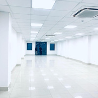 Cho Thuê Nhà Mặt Phố Đẹp Nhất Đội Cấn 70M X3Tầng, Mặt Tiền 5M Giá 35 Triệu/Th Kinh Doanh Mọi Mô Hình