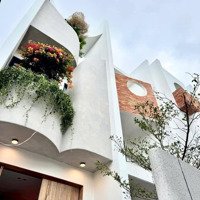 Bán Nhà 3 Tầng Vip Đẹp Nguyễn Phước Nguyên _ Full Nội Thất Hiện Đại Châu Âu