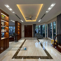 Biệt Thự Đơn Lập Hoa Sữa - 395M2 X 4 Tầng 1 Hầm - Mặt Vườn Hoa, Mặt Sau Sông - Bể Bơi - Thang Máy