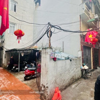 Xuân Đỉnh 37M Đất Mặt Tiền 4.3M Giá Bán 6.1 Tỷ Lô Góc 2 Mặt Tiền 30M Ra Ô Tô Sổ Đỏ Vuông Quá Ngon