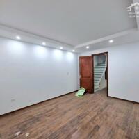 Bán Nhà Phường Ô Chợ Dừa, q. Đống Đa, 35m2x5t, ngõ thông, ở luôn, nhỉnh 7 tỷ