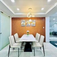 Bán nhà MT ngay khu Bàu Cát   DT:4.6x15m, Nhà mới 4 Tầng. Thuê 20tr/tháng. Giá 10.9 tỷ TL 
