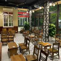 Cho Thuê Căn Góc Đẹp Tại Phố Nguyễn Thị Định, Thanh Xuân. Giá Thuê: 185 Triệu, Diện Tich: 170M2/Sàn