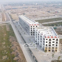 Cho Thuê Gấp Shophouse 5 Tầng, 180M2, Mặt Tiền 8M, Mặt Đường 68M, Cạnh Sun Hà Nam