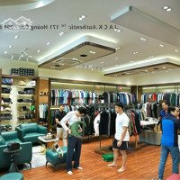 Cho Thuê Nhà Mặt Phố Hoàng Cầu, Đống Đa. Diện Tích: 150M2, Mặt Tiền: 6M, Vị Trí Siêu Hot!