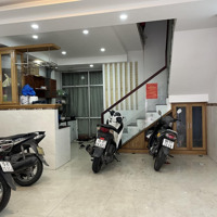 Chào Bán Nhà 3 Tầng, 5 Phòng Ngủ, Kiệt Ô Tô 4,5M Hoàng Diệu, Gần Chợ Mới, Giá Đầu Tư