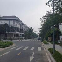 CHÍNH CHỦ ĐI ĐỊNH CƯ NÊN BÁN GẤP NHÀ GIÁP HÓC MÔN HCM