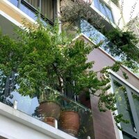 Cho thuê nhà mặt phố Gia Thượng 80m2 5 tầng 3 ngủ full đồ đẹp có thang máy giá 23tr.