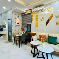Chính Chủ Cần Bán Gấp Nhà Phó Đức Chính, Quận 1. Giá Tốt. Diện Tích: 5.3M X 15M. Sổ Hồng Riêng